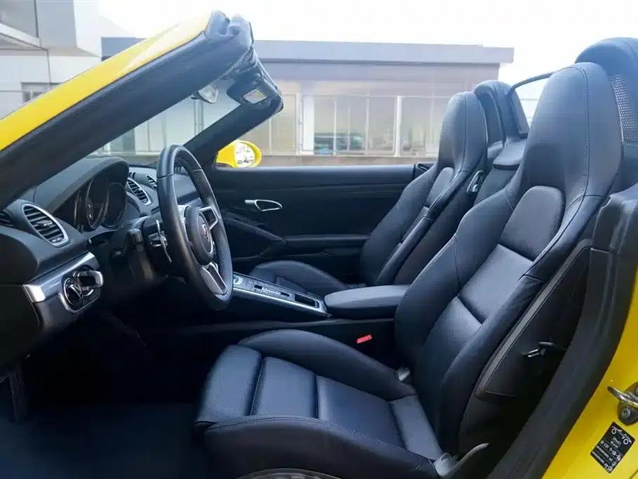 2022 Porsche 718 Boxster 2.0T — миниатюра 18