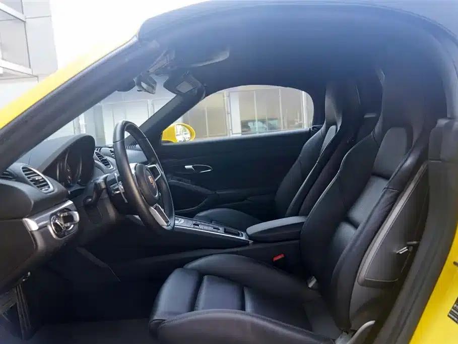 2022 Porsche 718 Boxster 2.0T — миниатюра 29