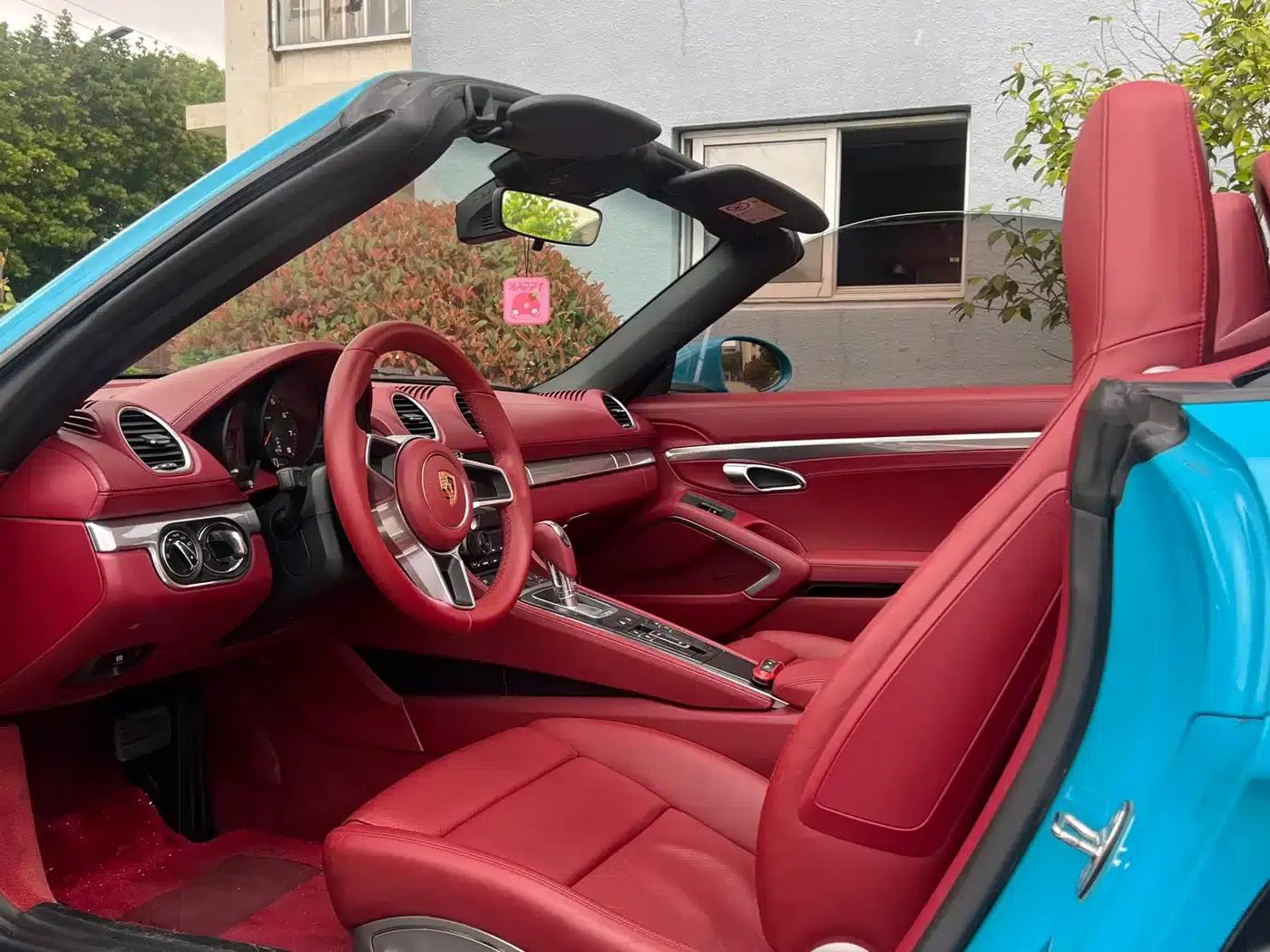 2016 Porsche 718 Boxster 2.0T — миниатюра 8