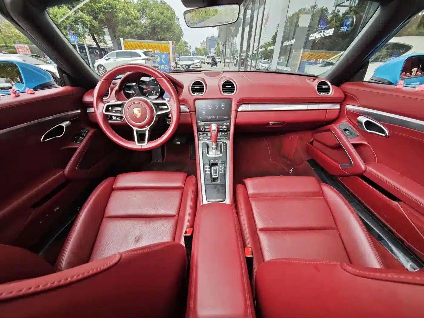 2019 Porsche 718 Boxster 2.0T — миниатюра 7
