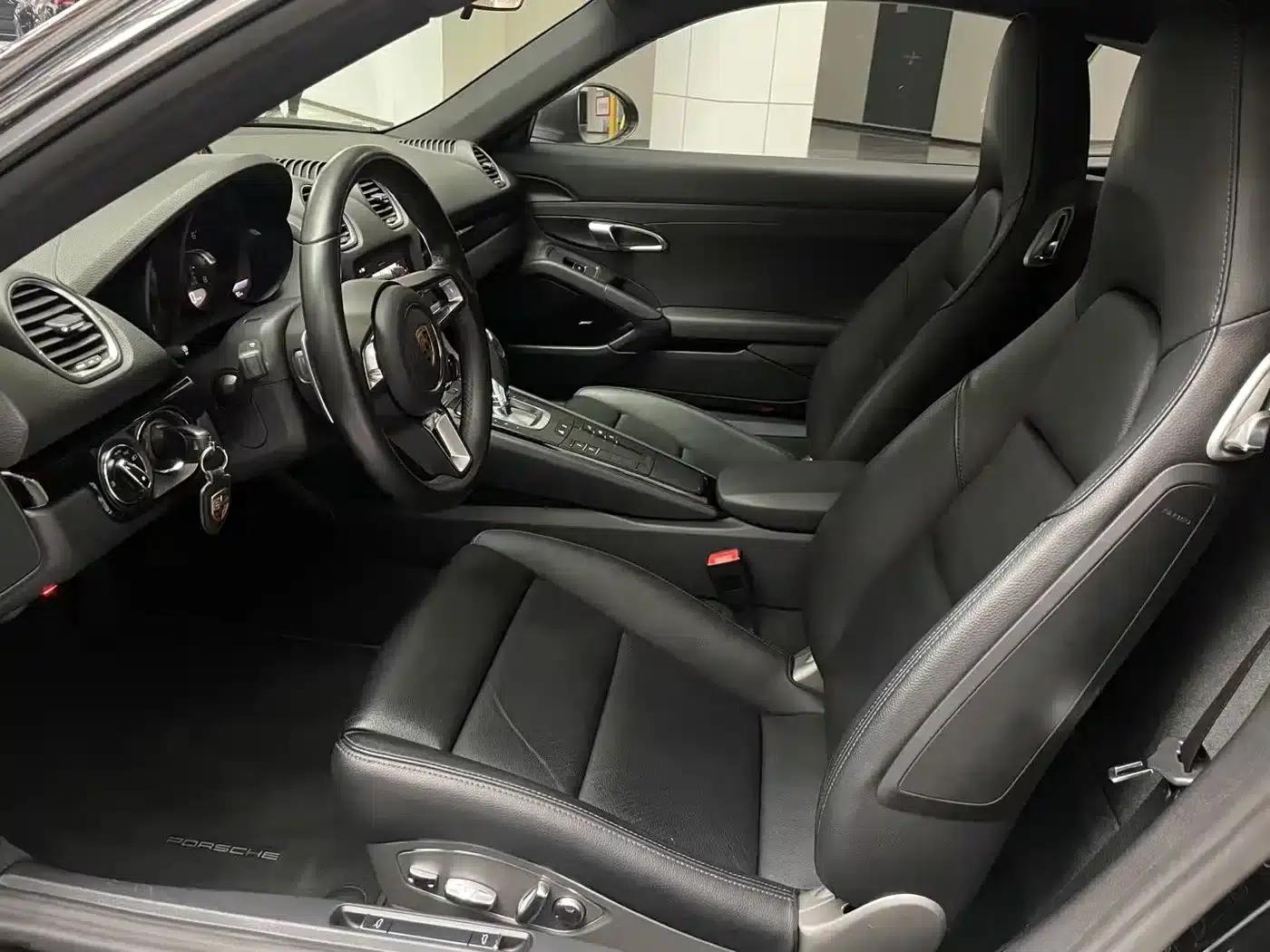 Porsche 718 2019 Cayman T 2.0T — миниатюра 5