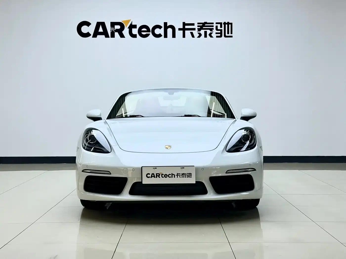 2020 Porsche 718 Boxster 2.0T — миниатюра 1