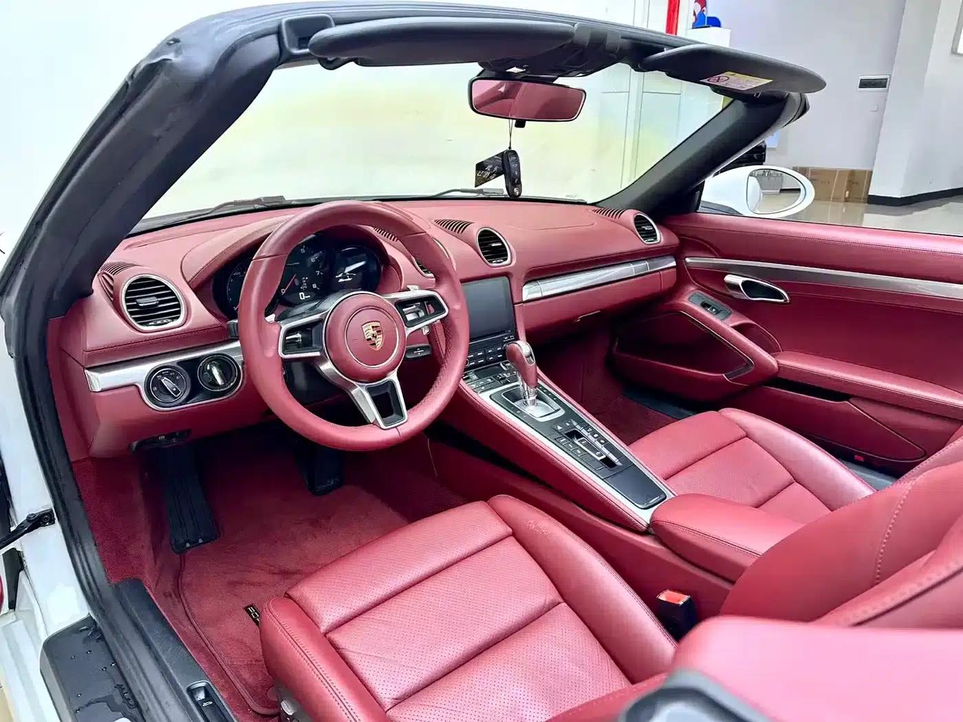 2020 Porsche 718 Boxster 2.0T — миниатюра 8