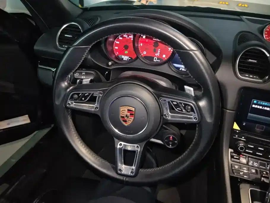 2019 Porsche 718 Boxster T 2.0T — миниатюра 15