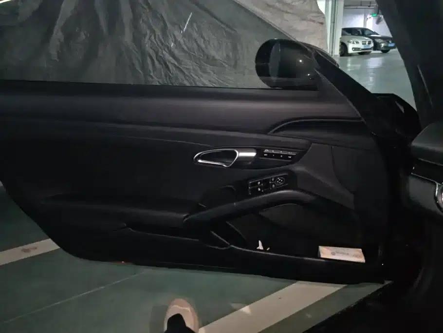 2019 Porsche 718 Boxster T 2.0T — миниатюра 7