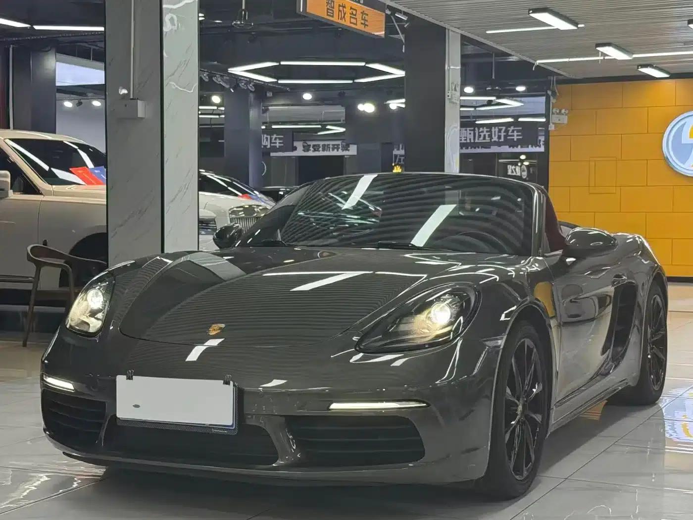 2022 Porsche 718 Boxster 2.0T — миниатюра 1
