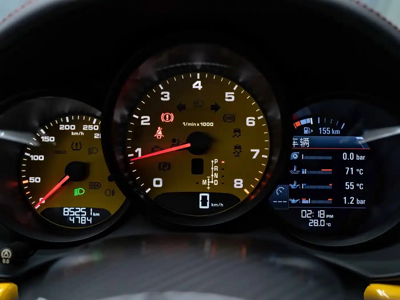 Porsche 718 Cayman 2018 2.0T — миниатюра 9