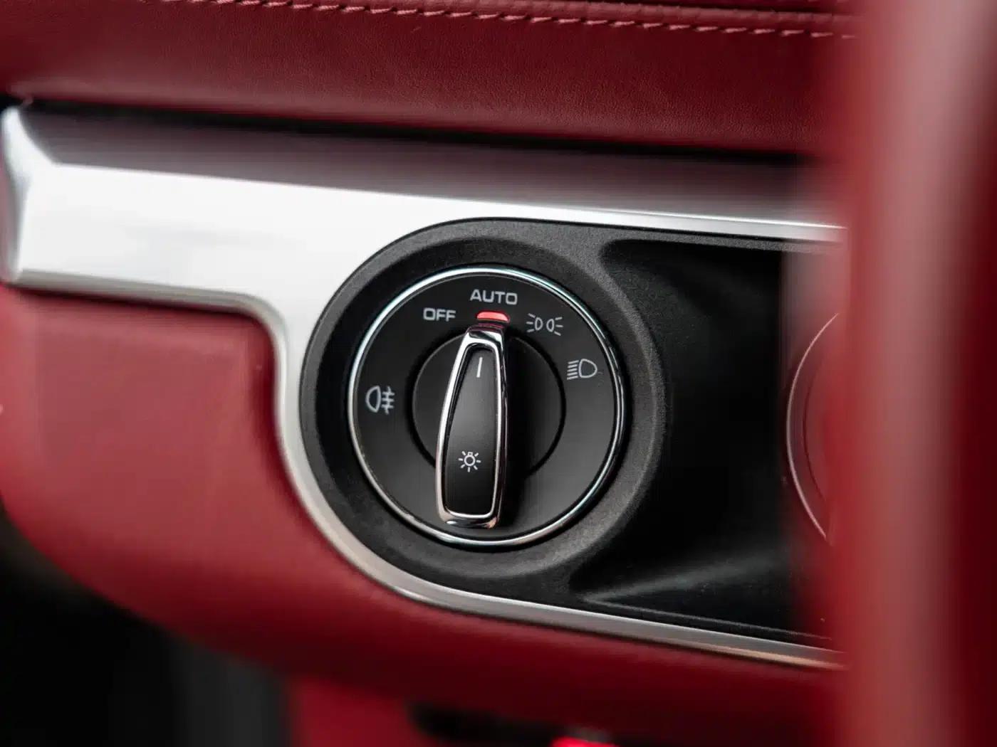 2018 Porsche 718 Boxster 2.0T — миниатюра 27
