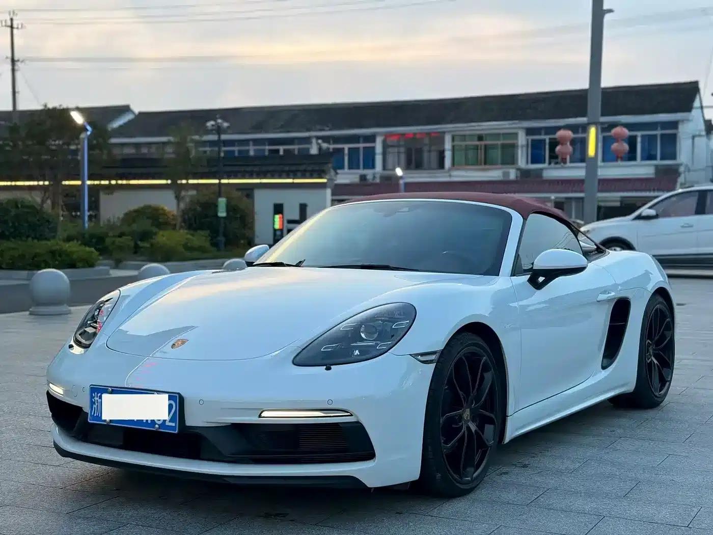 Porsche 718 2022 Spyder 2.0T — миниатюра 1