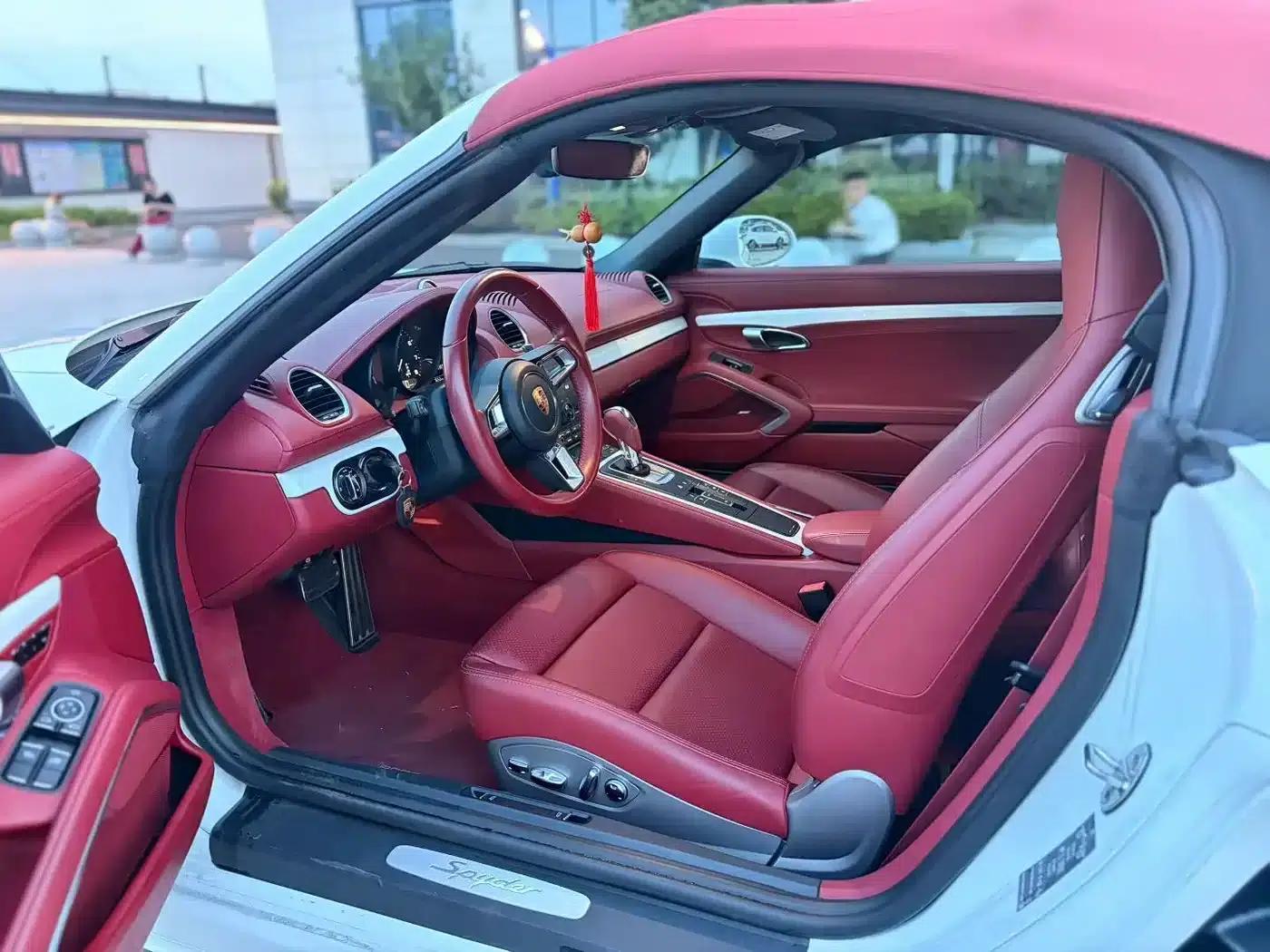 Porsche 718 2022 Spyder 2.0T — миниатюра 3