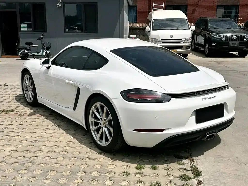 Porsche 718 Cayman 2020 2.0T — миниатюра 9