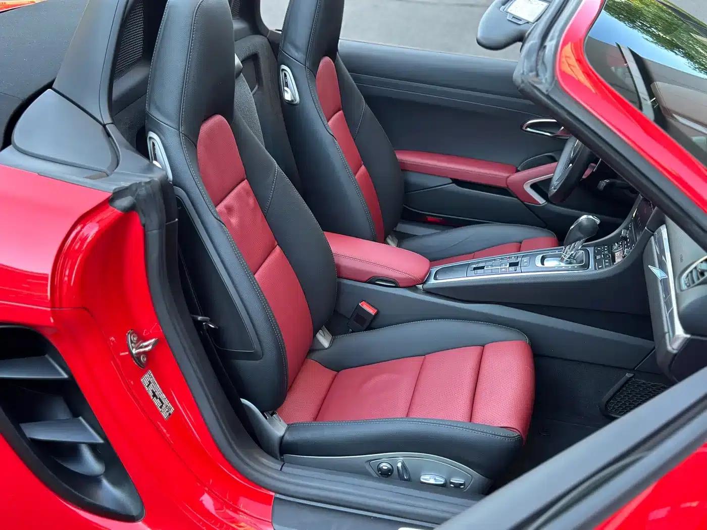 2016 Porsche 718 Boxster 2.0T — миниатюра 13