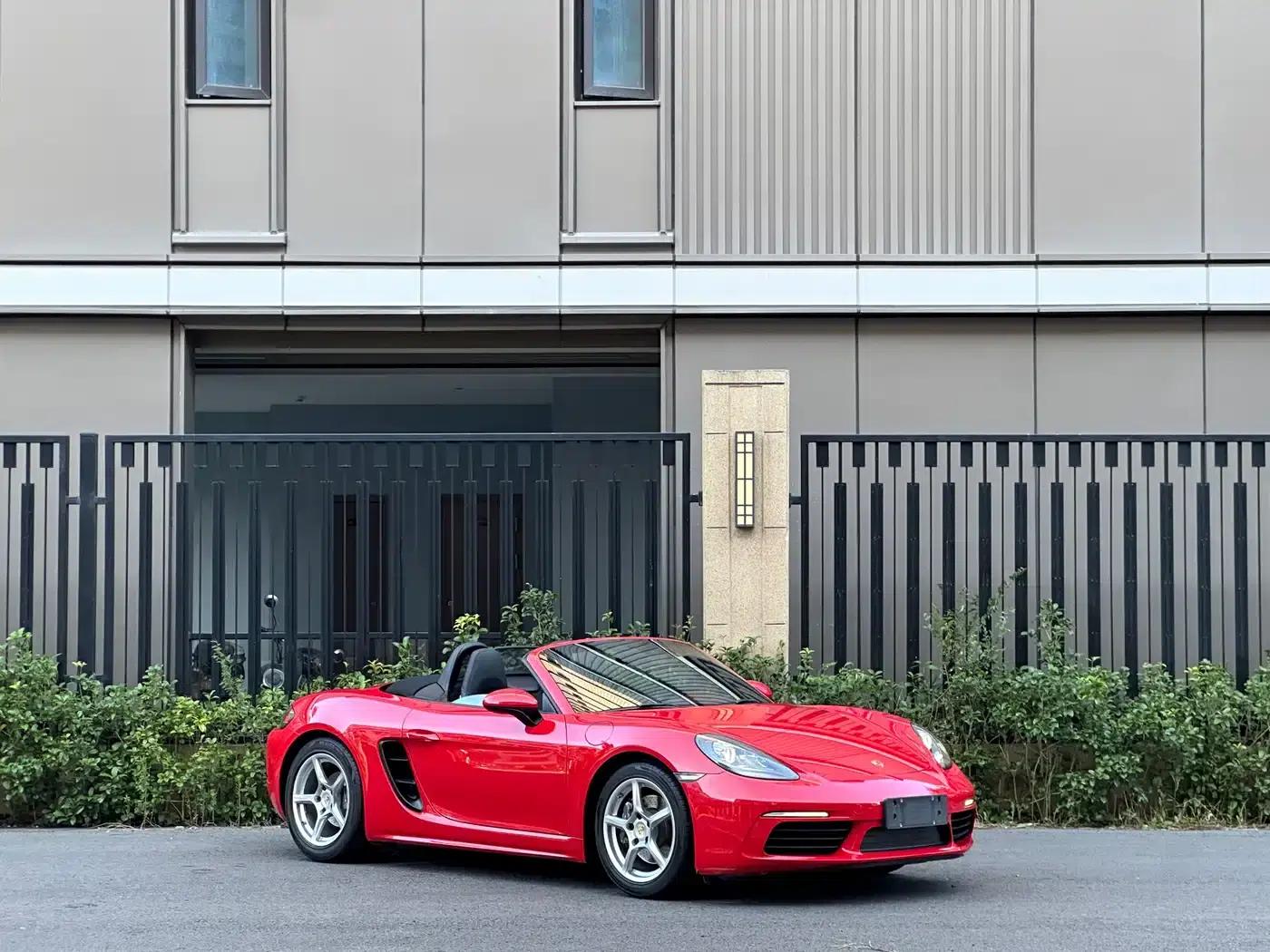 2016 Porsche 718 Boxster 2.0T — миниатюра 3