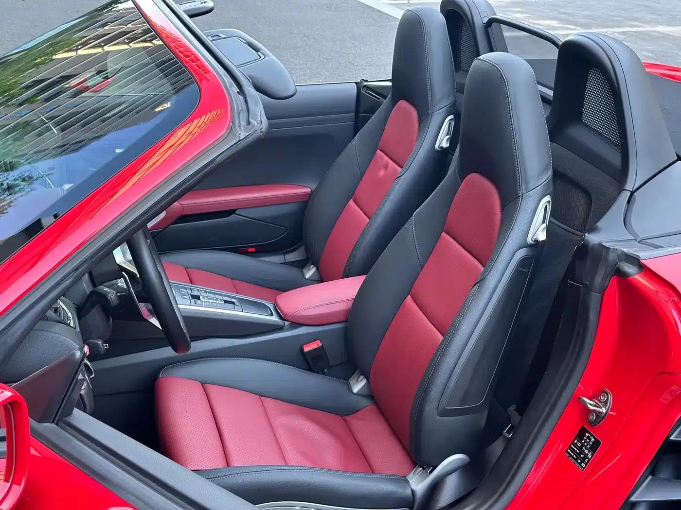 2016 Porsche 718 Boxster 2.0T — миниатюра 10