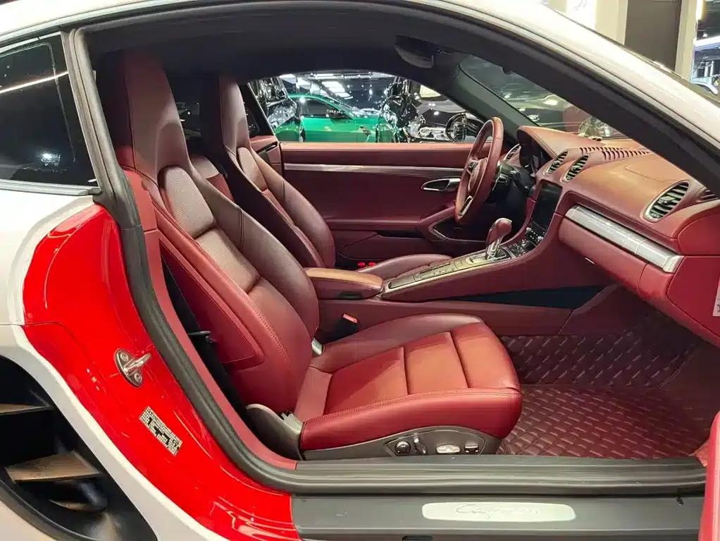 Porsche 718 Cayman 2018 2.0T — миниатюра 12
