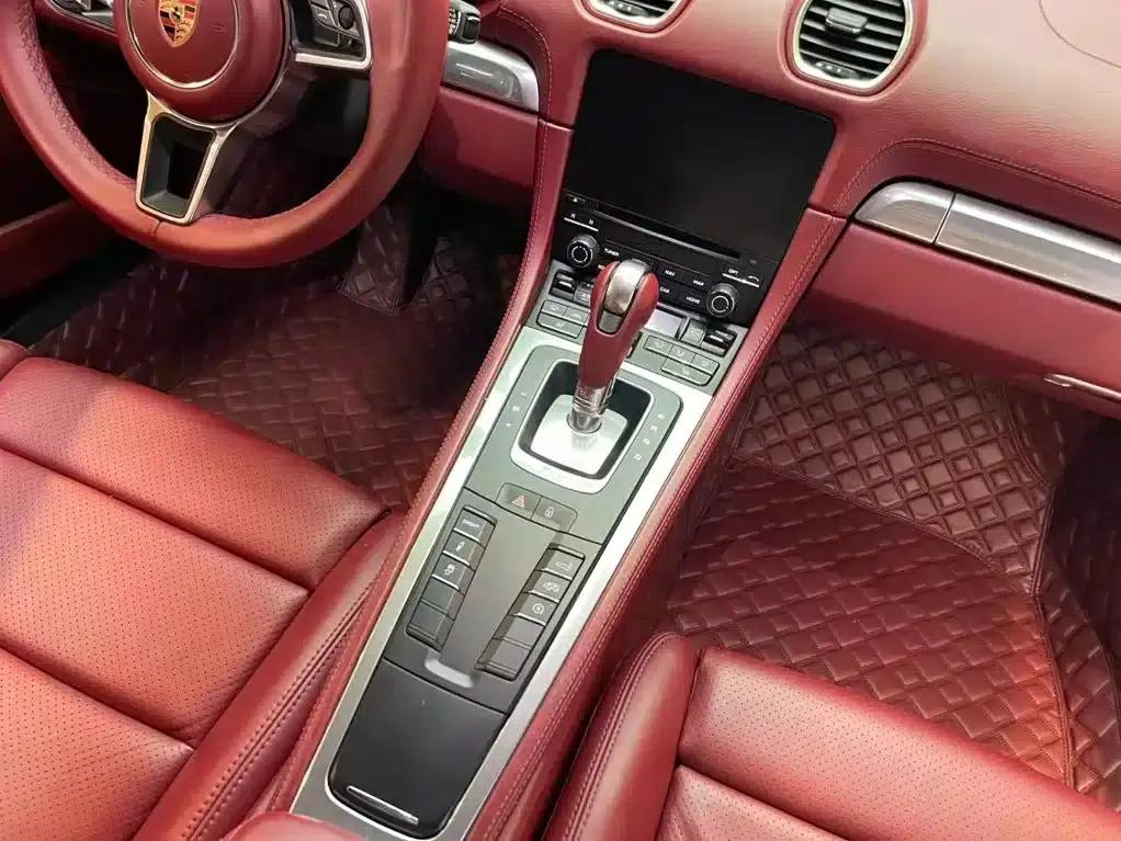 Porsche 718 Cayman 2018 2.0T — миниатюра 14