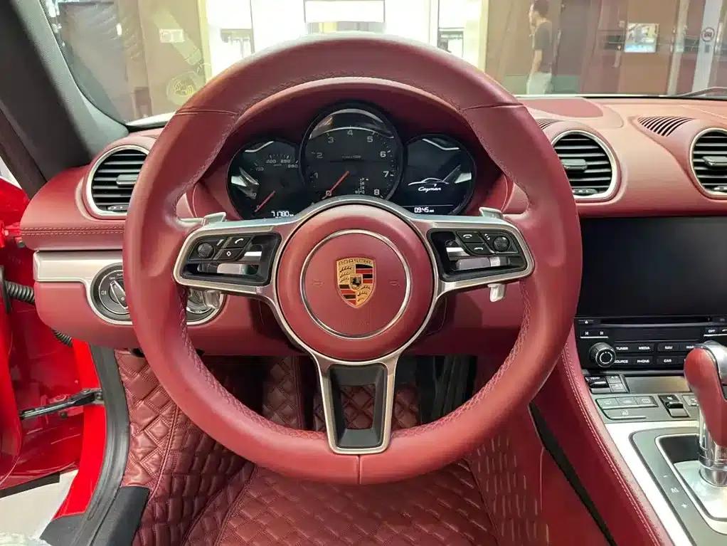 Porsche 718 Cayman 2018 2.0T — миниатюра 9