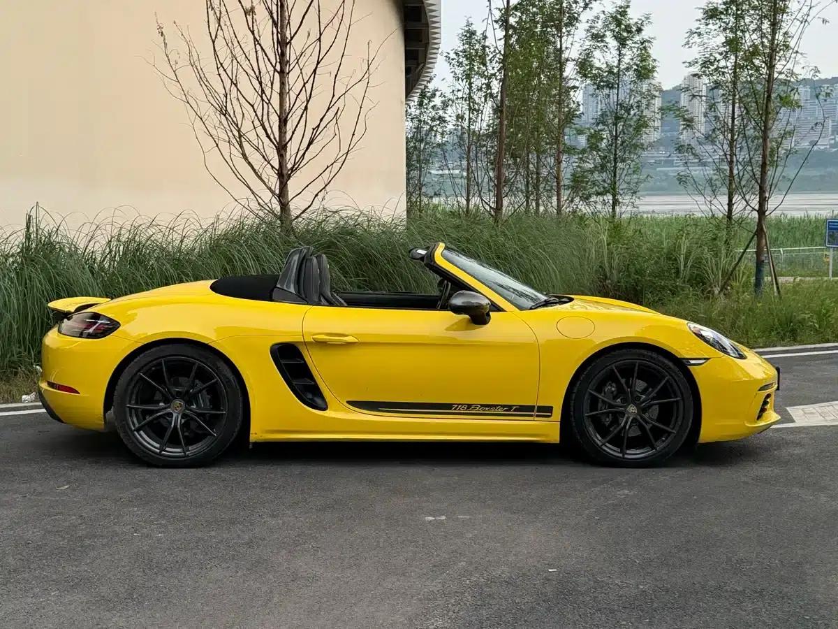 2019 Porsche 718 Boxster T 2.0T — миниатюра 4