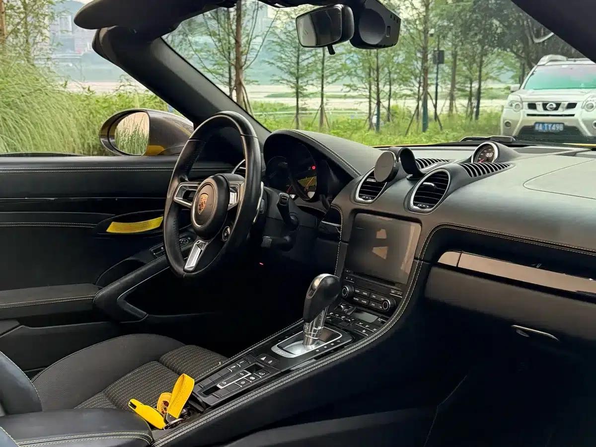 2019 Porsche 718 Boxster T 2.0T — миниатюра 7