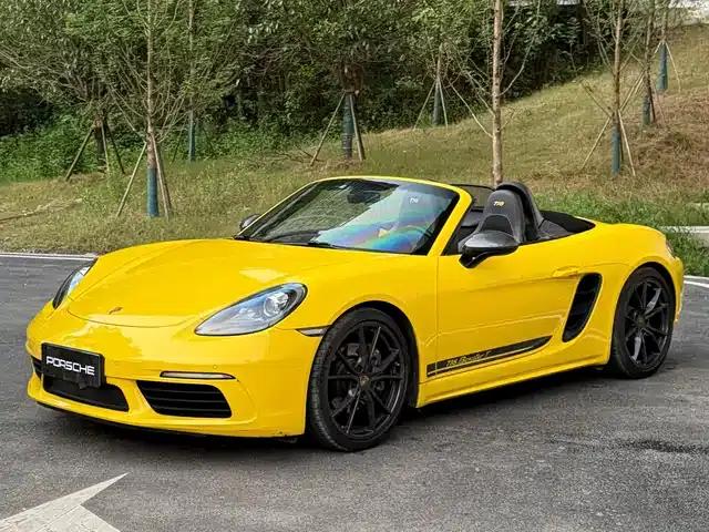 2019 Porsche 718 Boxster T 2.0T