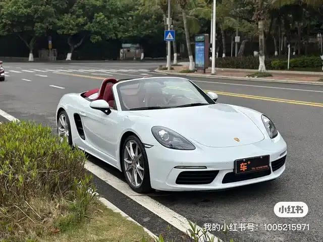 2022 Porsche 718 Boxster 2.0T