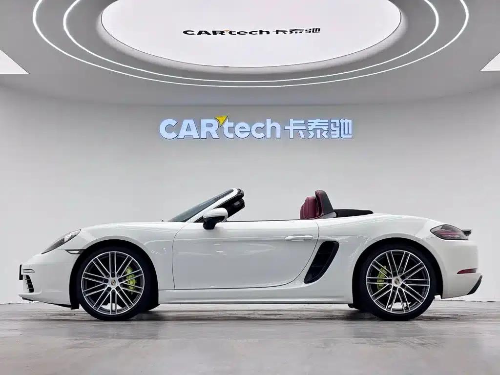 2020 Porsche 718 Boxster 2.0T — миниатюра 7