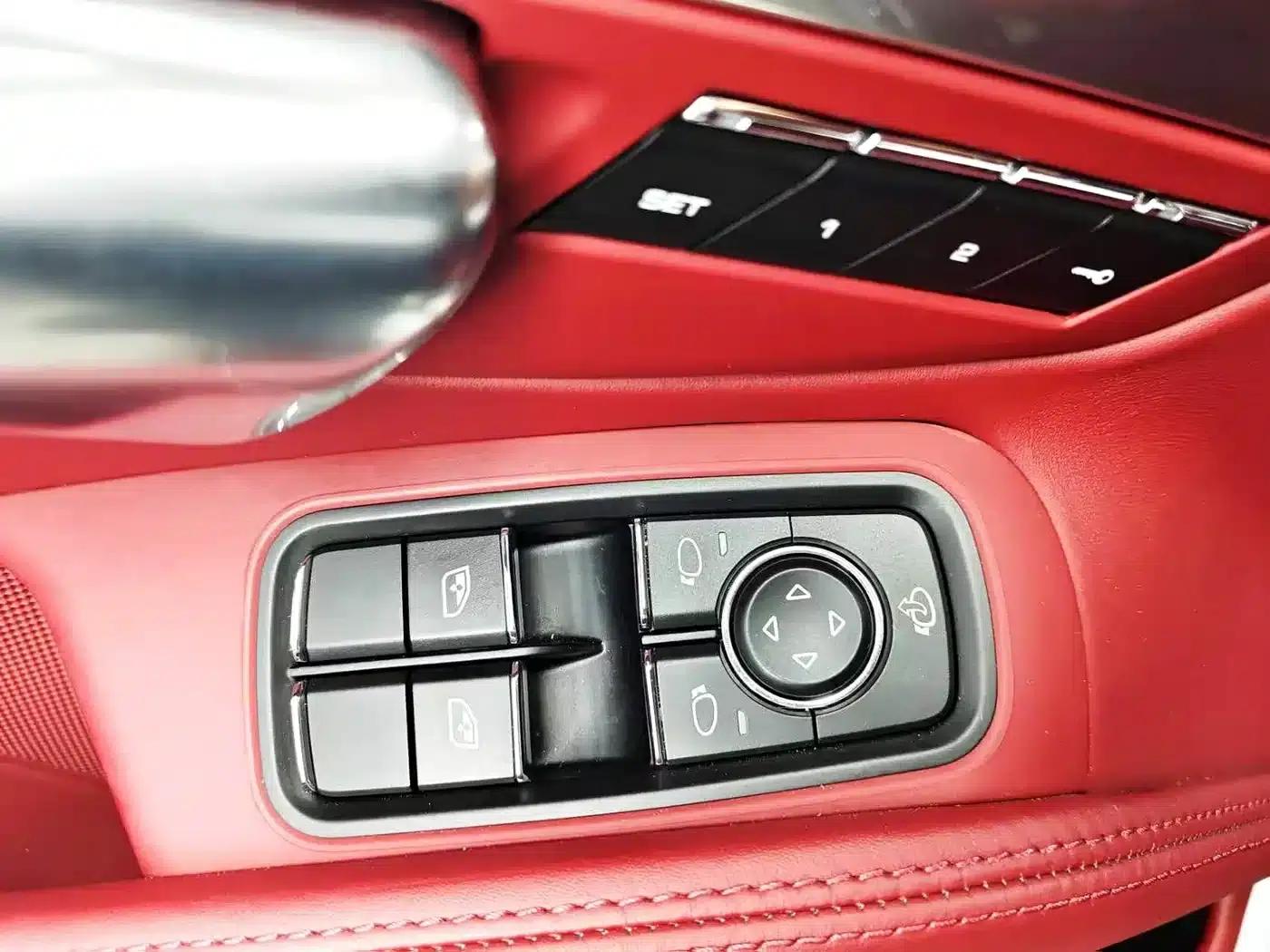 Porsche 718 2025 Cayman Style Edition 2.0T — миниатюра 15