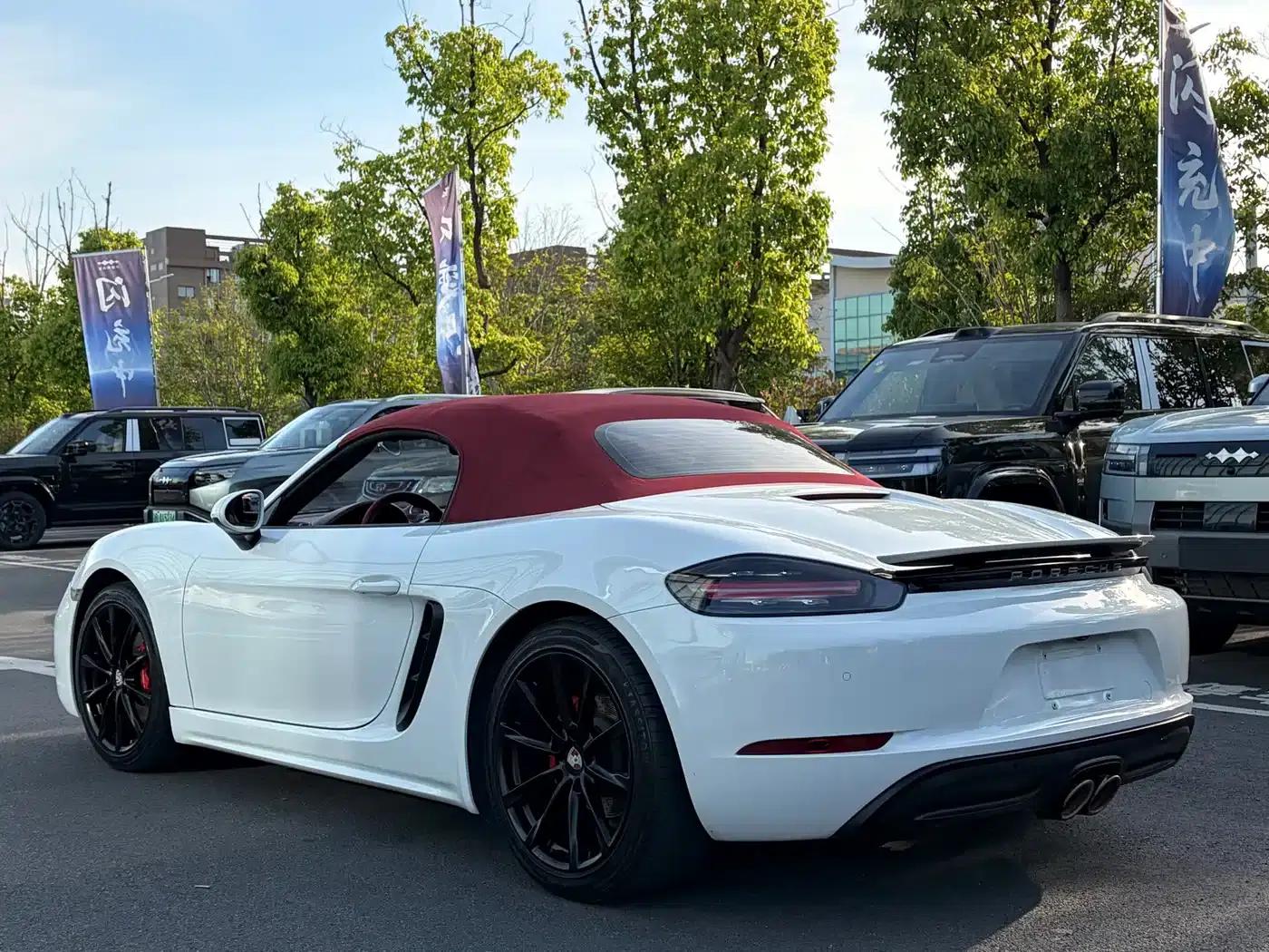 2018 Porsche 718 Boxster 2.0T — миниатюра 15