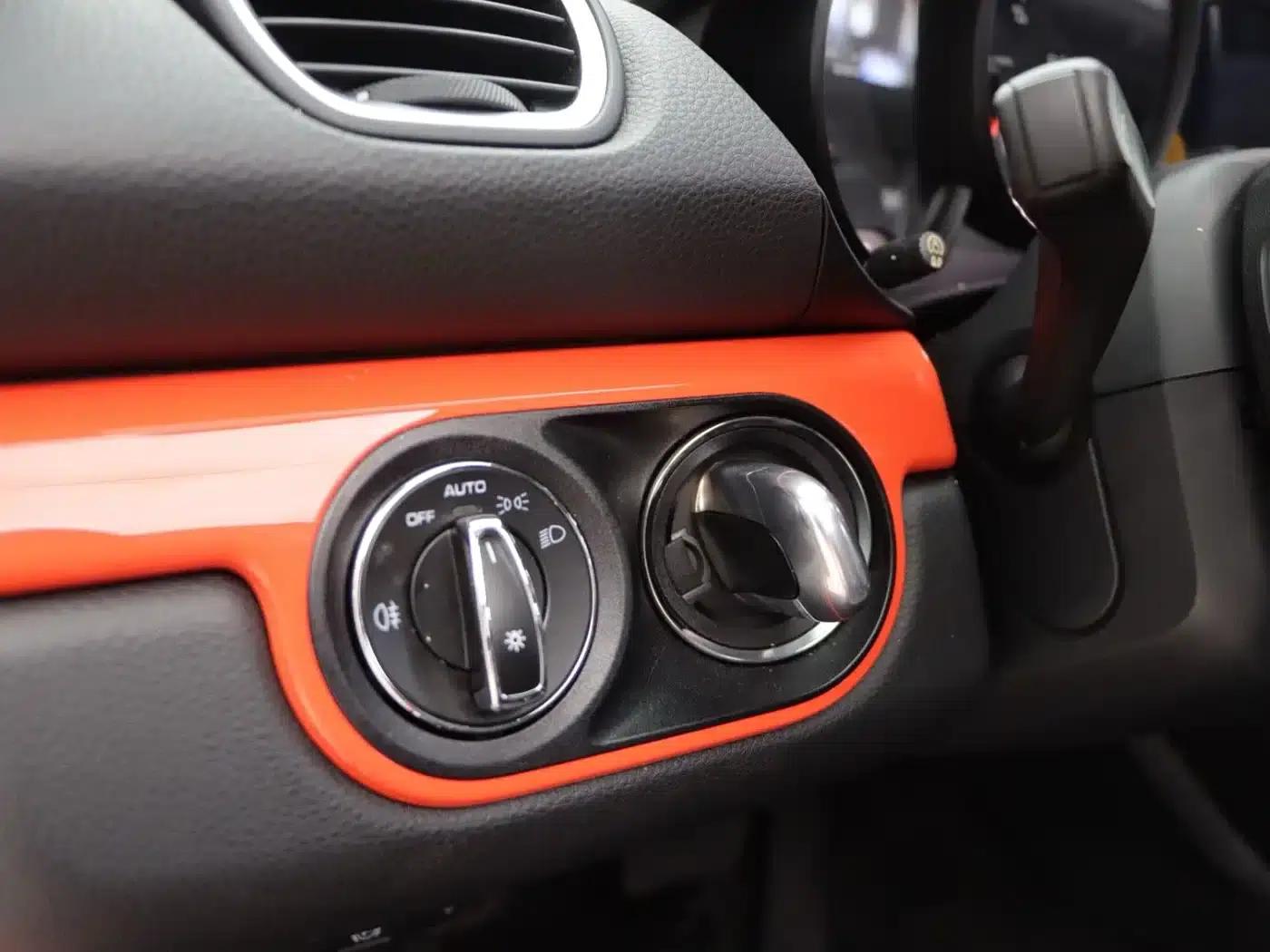 2019 Porsche 718 Boxster T 2.0T — миниатюра 12