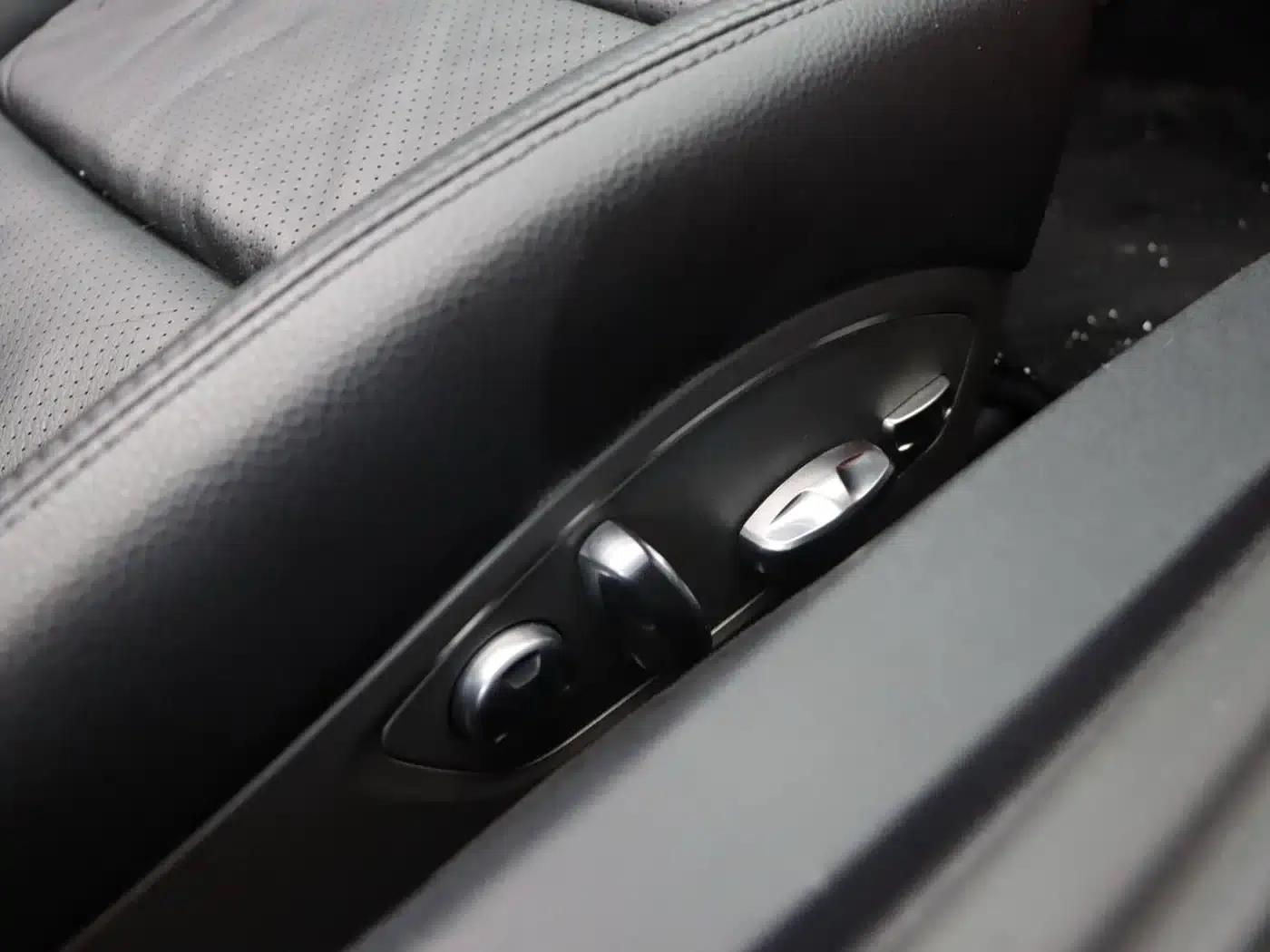 2019 Porsche 718 Boxster T 2.0T — миниатюра 14