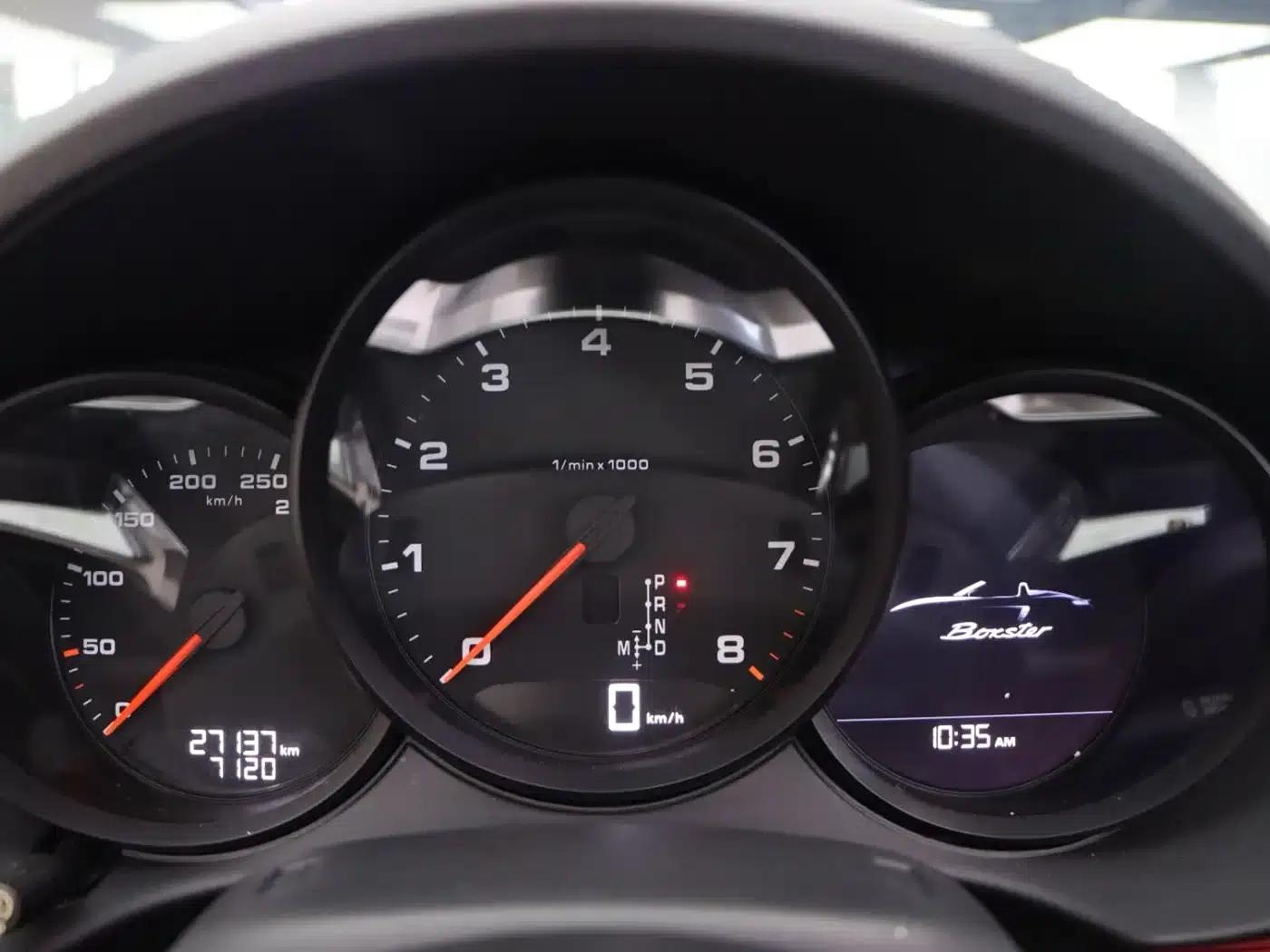 2019 Porsche 718 Boxster T 2.0T — миниатюра 19