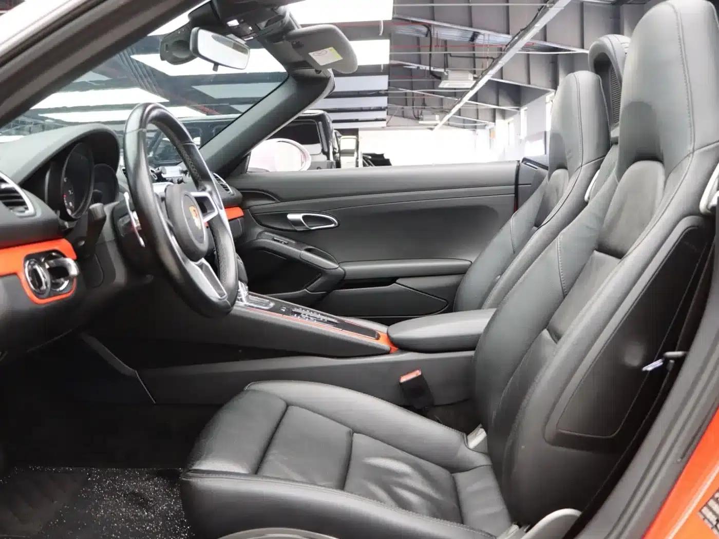 2019 Porsche 718 Boxster T 2.0T — миниатюра 5