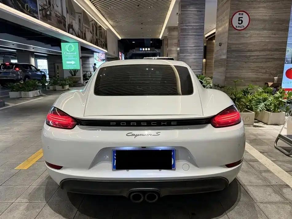 Porsche 718 Cayman 2018 2.0T — миниатюра 5