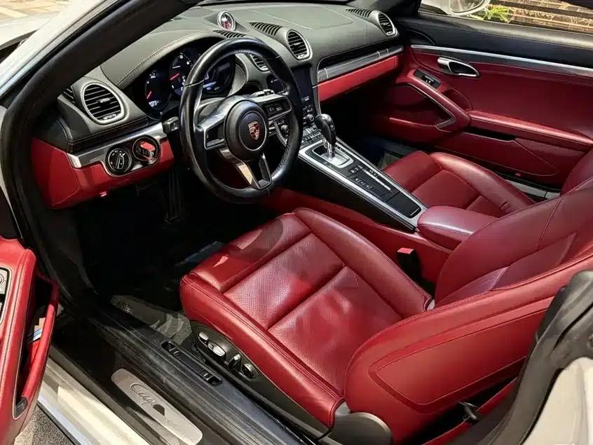 Porsche 718 Cayman 2018 2.0T — миниатюра 8