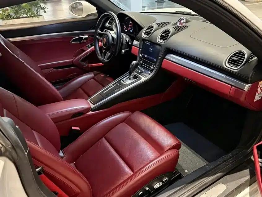 Porsche 718 Cayman 2018 2.0T — миниатюра 9