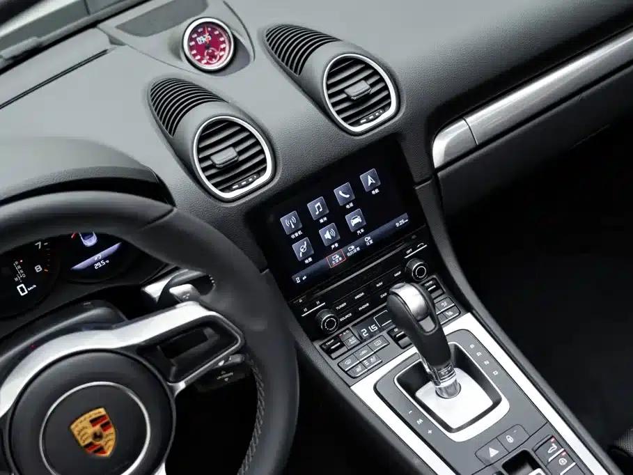 2016 Porsche 718 Boxster 2.0T — миниатюра 13