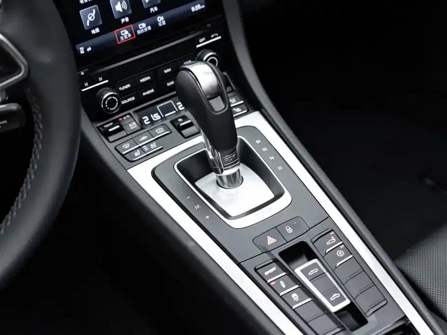 2016 Porsche 718 Boxster 2.0T — миниатюра 14