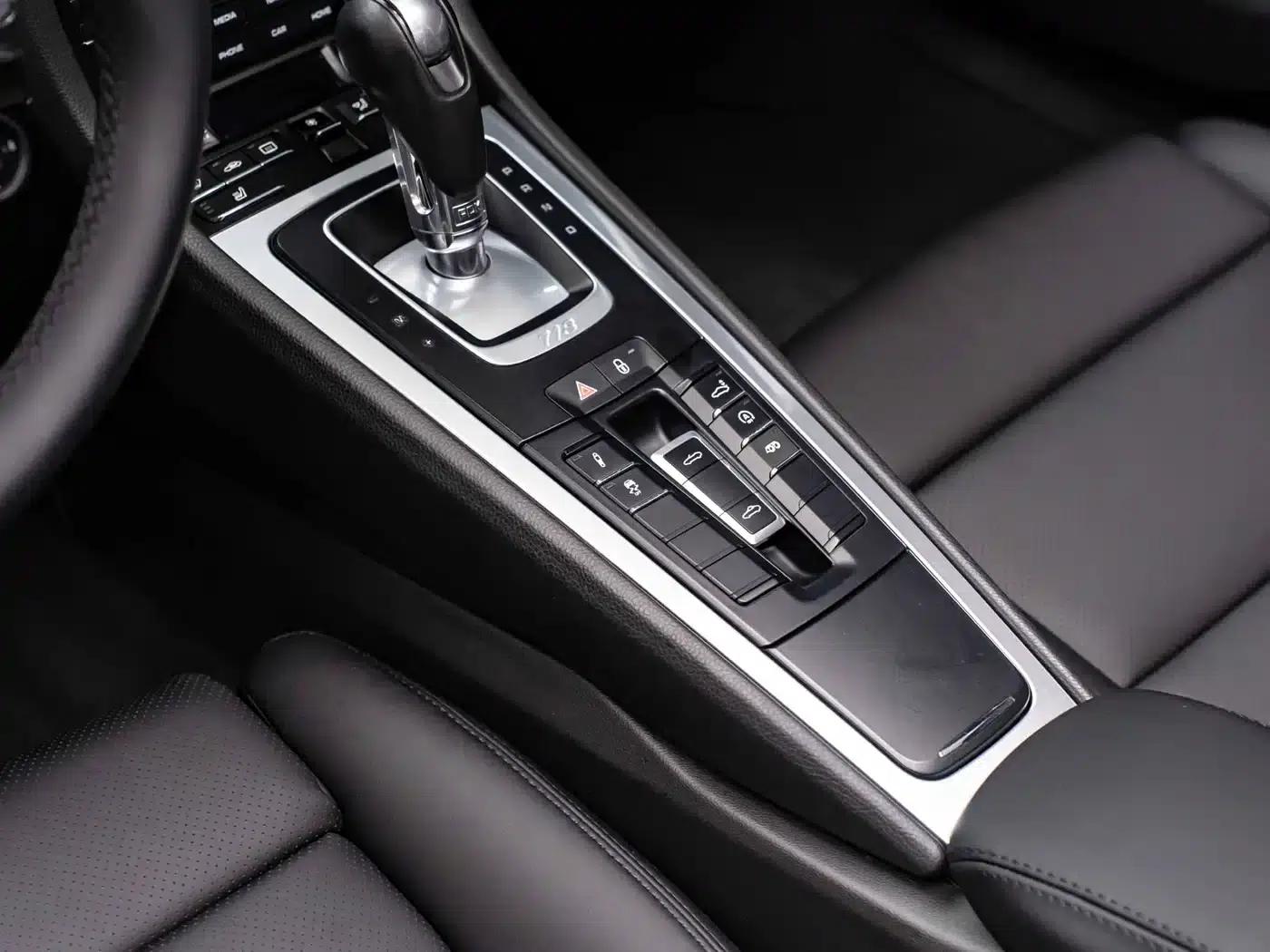2016 Porsche 718 Boxster 2.0T — миниатюра 14