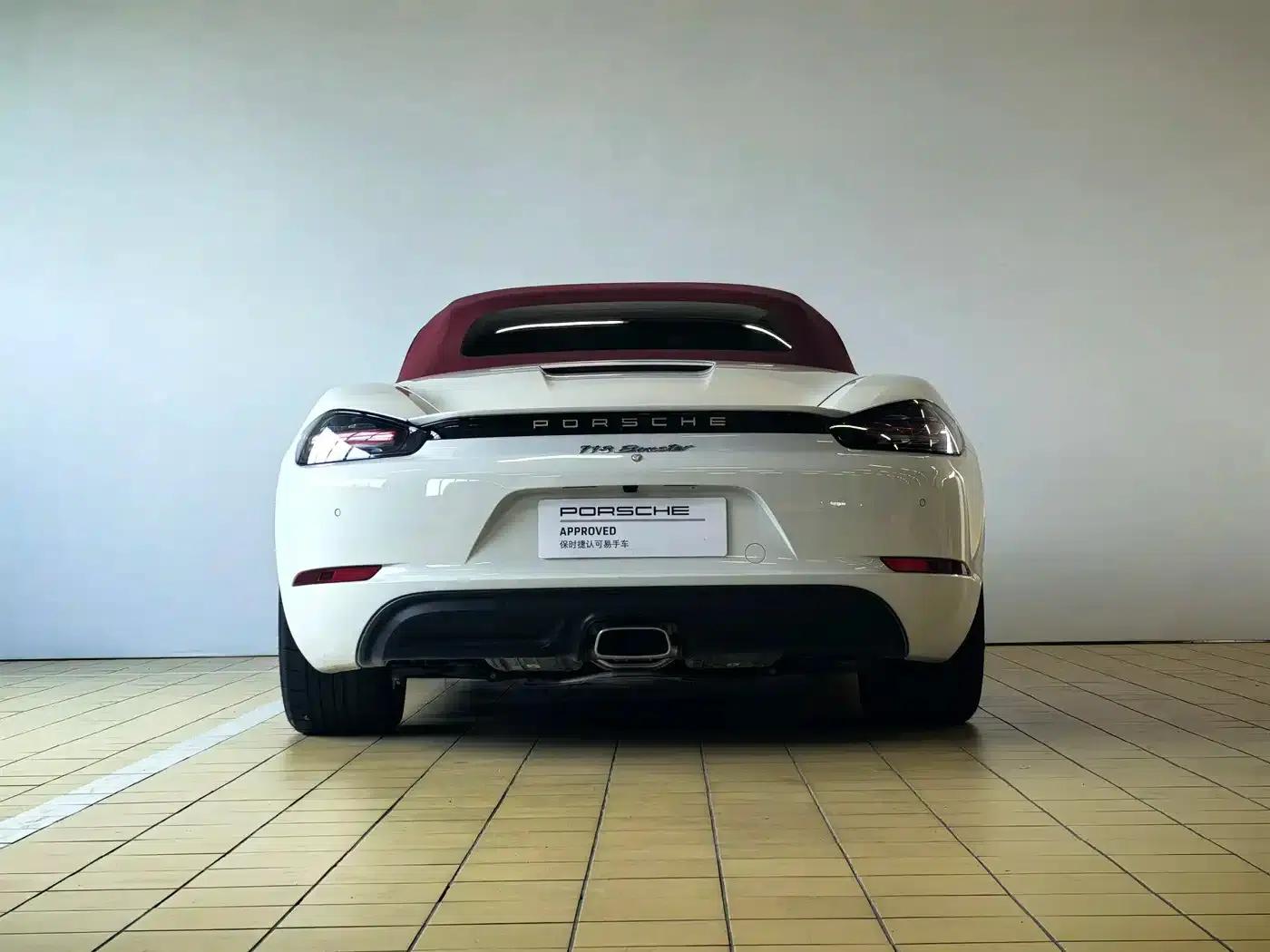 2022 Porsche 718 Boxster 2.0T — миниатюра 6