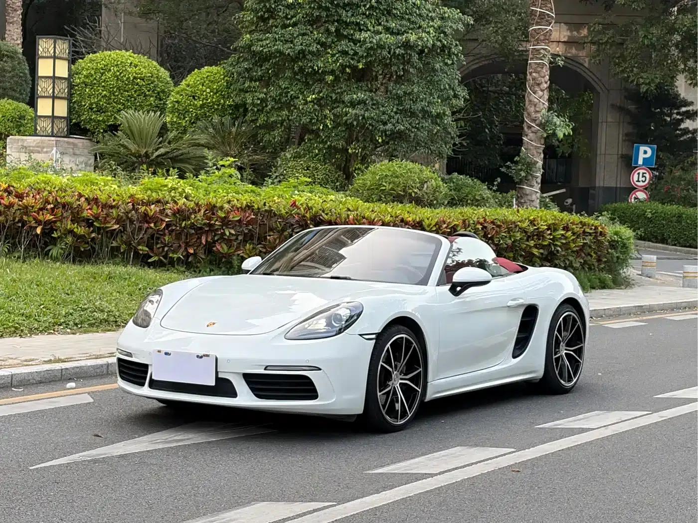 2018 Porsche 718 Boxster 2.0T — миниатюра 3