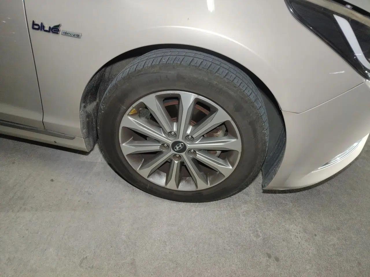 Hyundai Sonata 2017 1.6T GLS Smart Model — миниатюра 8