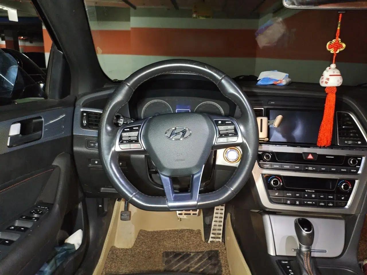 Hyundai Sonata 2015 1.6T GLS Smart Model — миниатюра 10