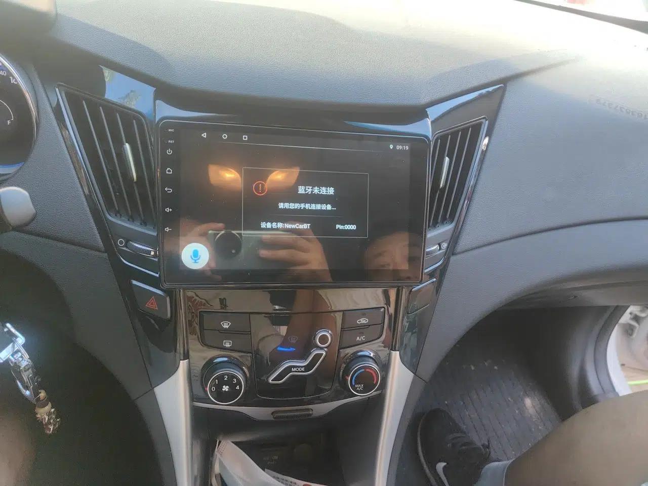 Hyundai Sonata 2011 2.0L Automatic Fashion Edition — миниатюра 13