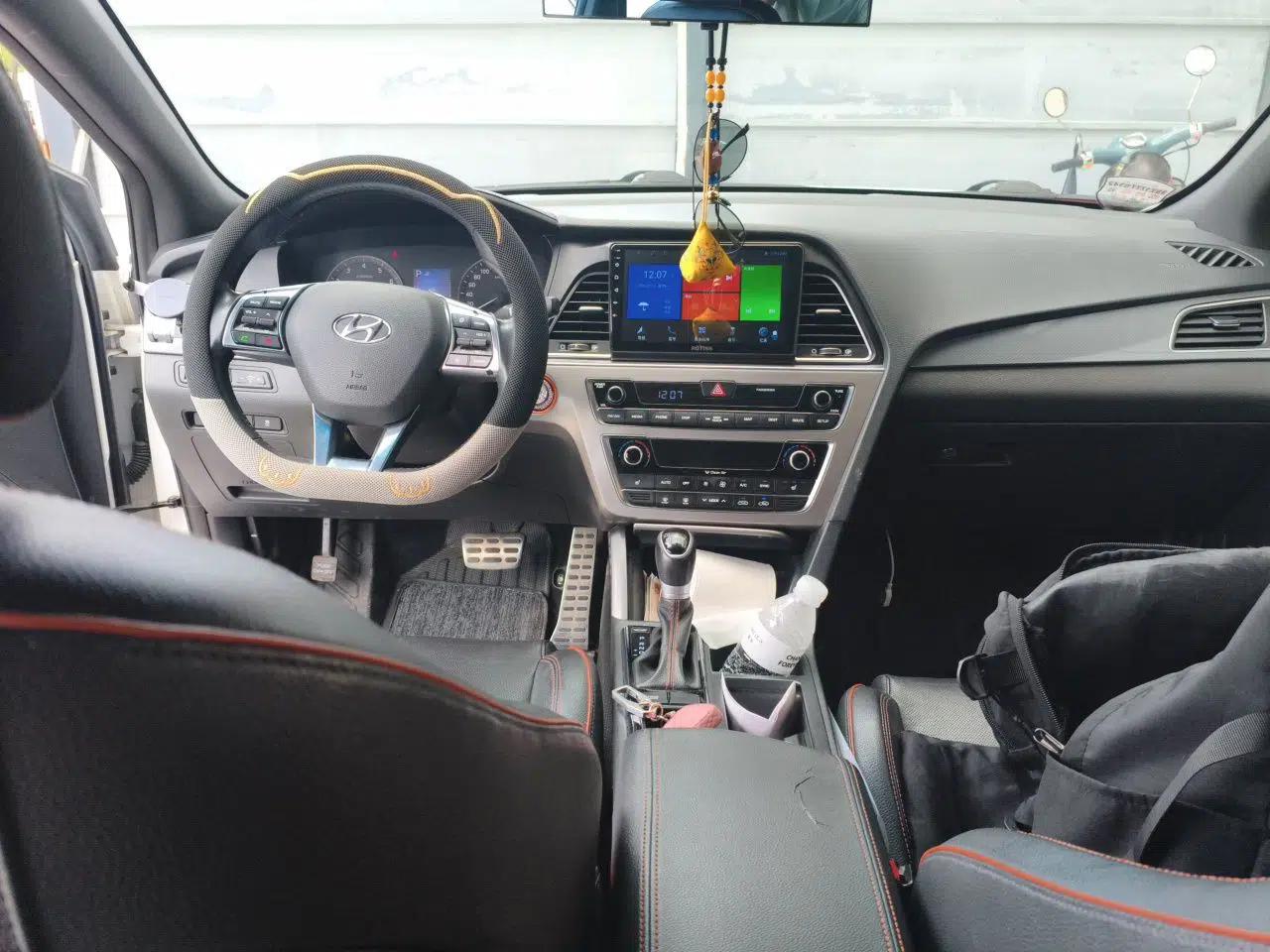 Hyundai Sonata 2015 1.6T GLS Smart Model — миниатюра 9