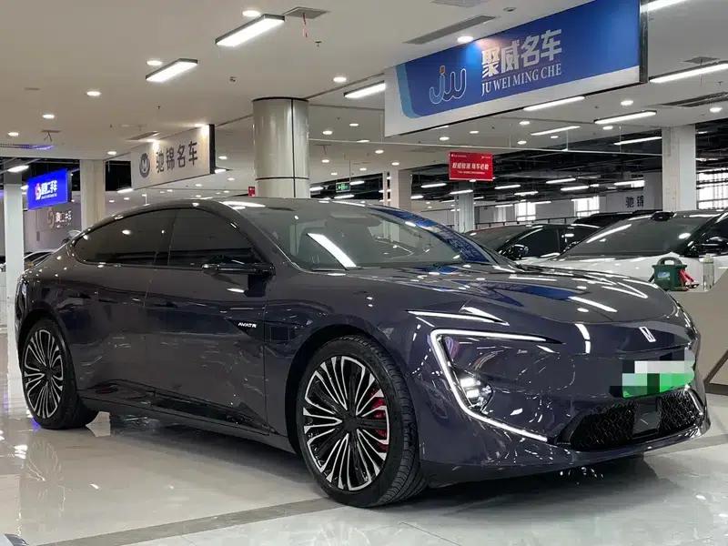 Avita 12 2025 Ultra Rear-Wheel Drive Extended Range — миниатюра 3