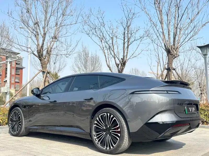 Avita 12 2025 Ultra Rear-Wheel Drive Extended Range — миниатюра 4