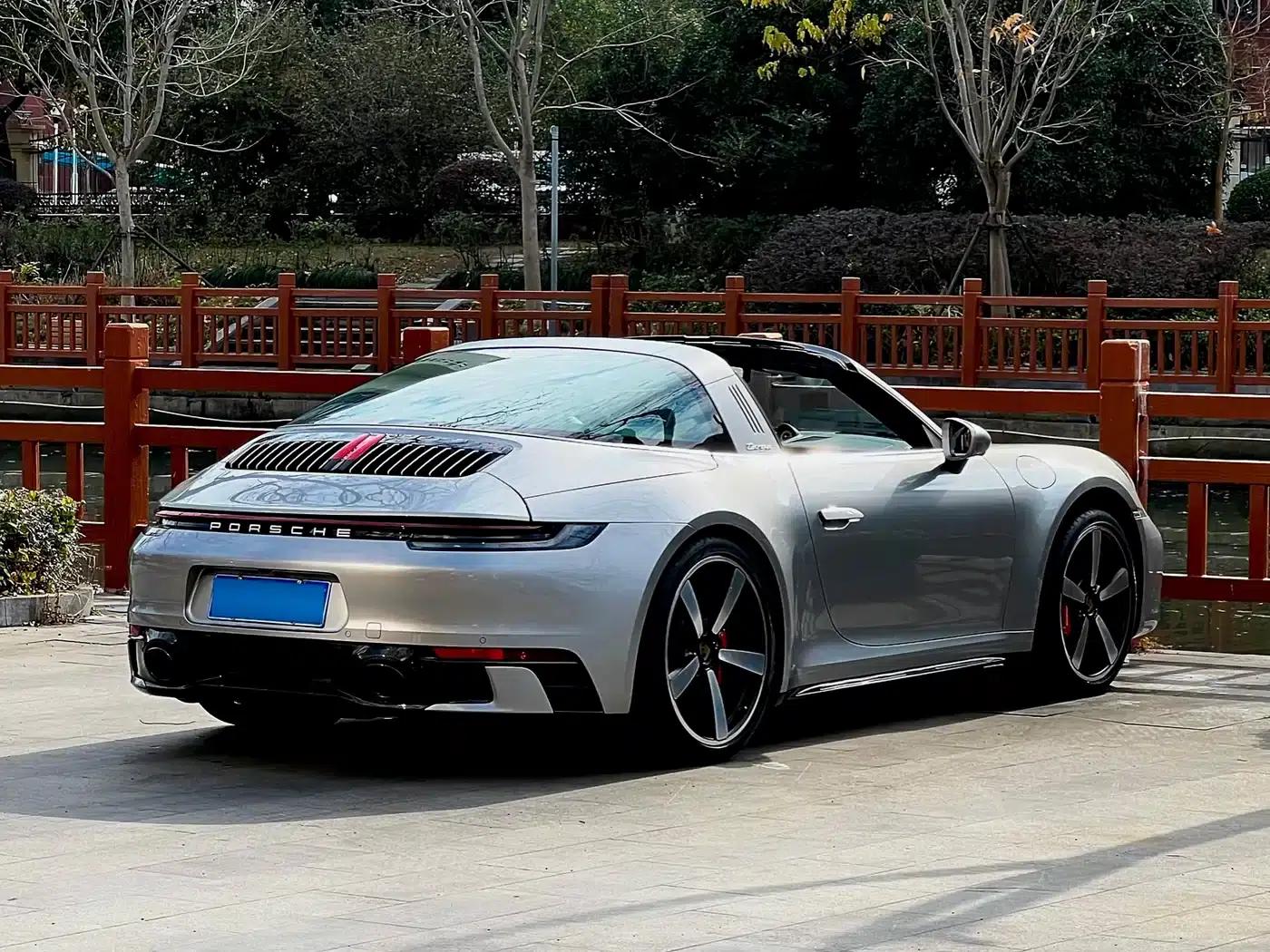 2022 Porsche 911 Targa 4S 3.0T — миниатюра 4