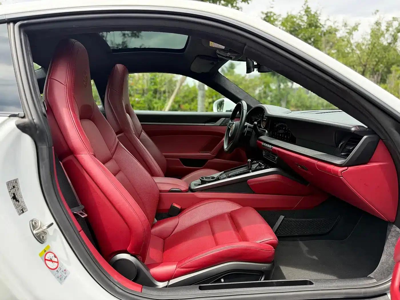 2022 Porsche 911 Carrera 3.0T — миниатюра 16