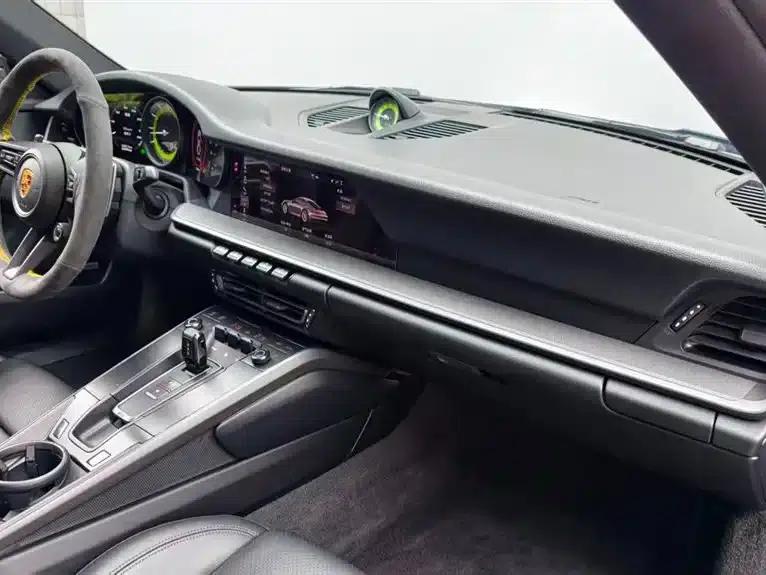 Porsche 911 2020 Carrera 3.0T — миниатюра 12