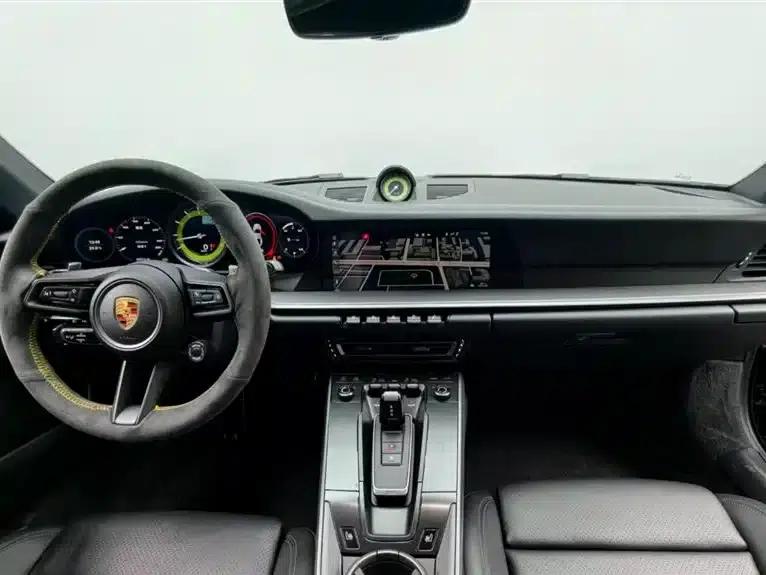 Porsche 911 2020 Carrera 3.0T — миниатюра 9